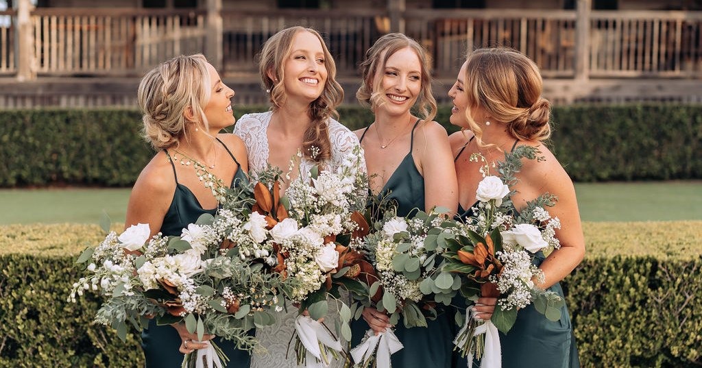 Stunning waterfront wedding venue with a picturesque setting, perfect for intimate weddings and wedding ceremonies.